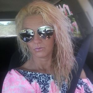 Meet your Posher, Tracie